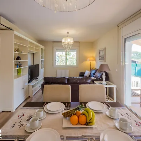 Casa Margarita En Platja D'aro *
